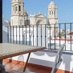 El Atico De Ingleses By Cadiz4rentals (adults Only) , Cadiz Spain